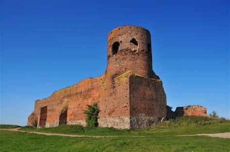  Ruiny Miasta Shang: Zwiedzaj fascynującą historię i zachwycaj się architekturą z przeszłości!