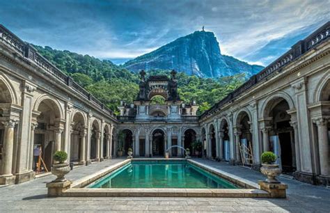 Parque Lage: Ukryta perełka w sercu Rio de Janeiro z malowniczymi ogrodami i fascynującą historią